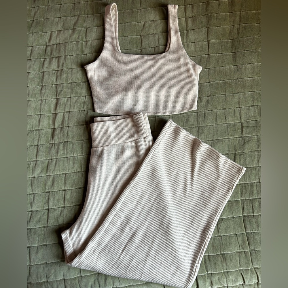Abercrombie & Fitch Loungewear Set Top Size Large Bottom Size Medium
